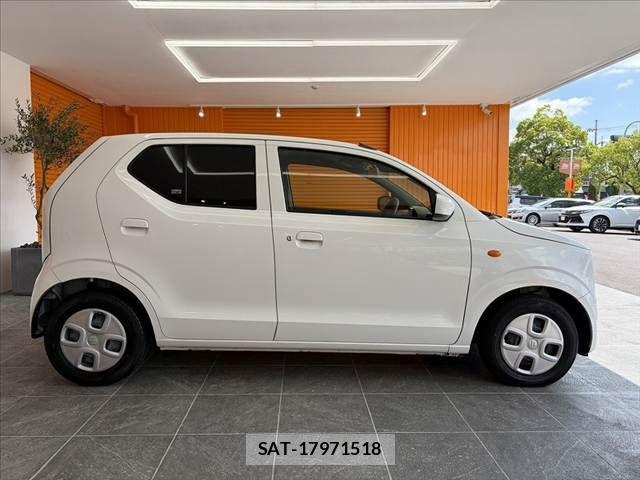 Suzuki ALTO 2021-09 8883261-11