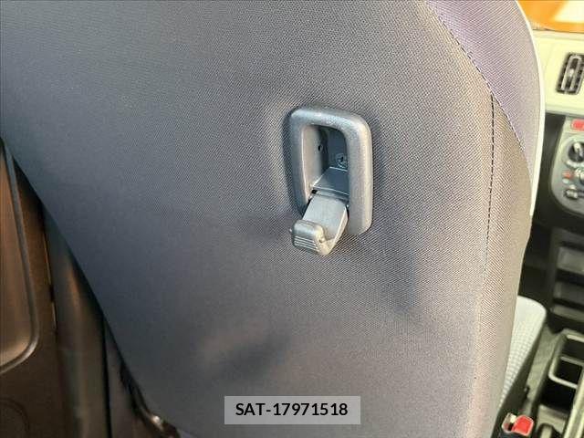 Suzuki ALTO 2021-09 8883261-26