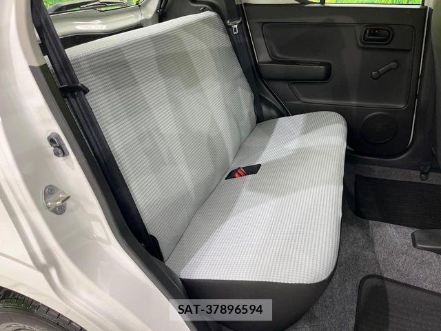 Suzuki ALTO 2018-11 6750798-8