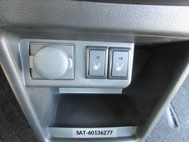 Suzuki ALTO 2022-11 6813590-17