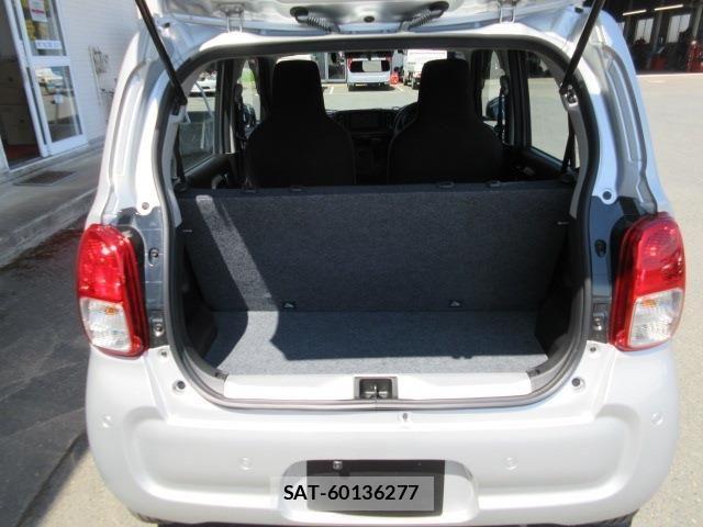 Suzuki ALTO 2022-11 6813590-25
