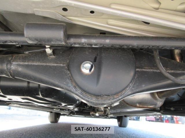 Suzuki ALTO 2022-11 6813590-27
