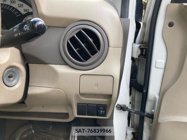 Suzuki ALTO 2012-01 6988010-13