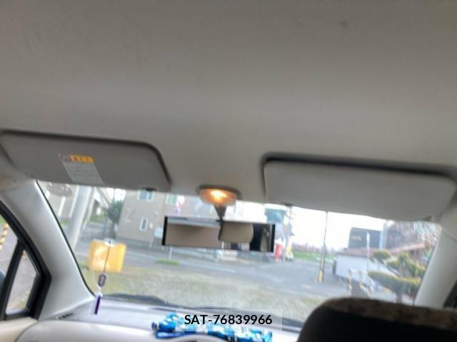 Suzuki ALTO 2012-01 6988010-19
