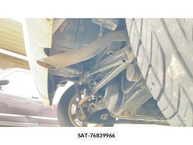 Suzuki ALTO 2012-01 6988010-26