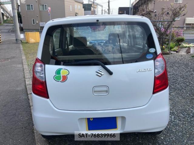Suzuki ALTO 2012-01 6988010-2