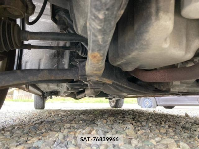 Suzuki ALTO 2012-01 6988010-7