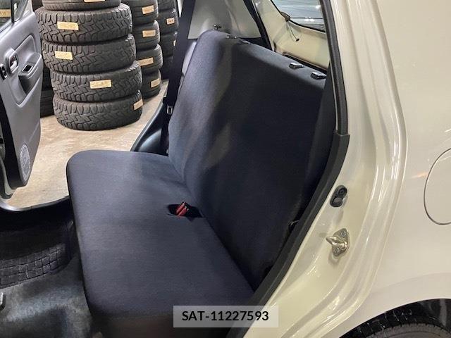 Suzuki ALTO 2022-05 7214519-14