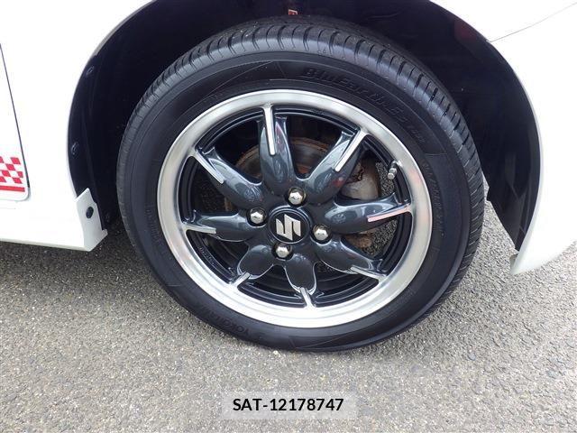 Suzuki ALTO 2015-06 7214507-9