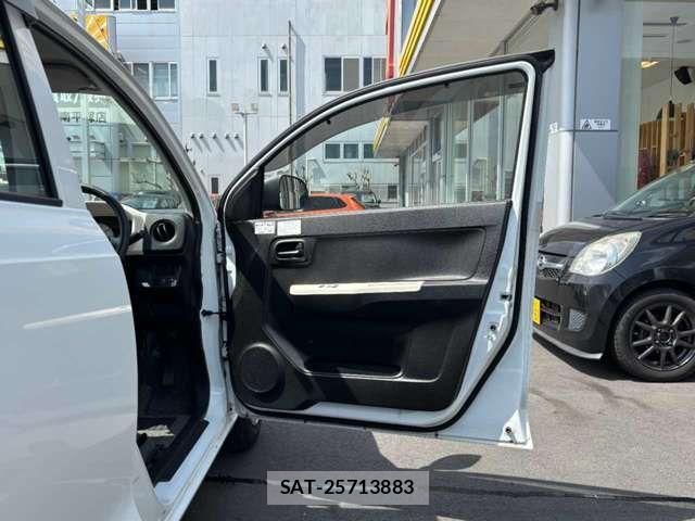 Suzuki ALTO 2017-10 7214508-14