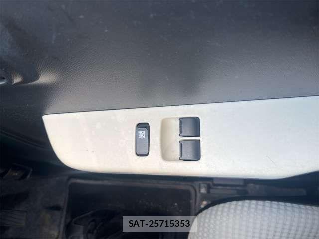Suzuki ALTO 2016-01 7249764-8