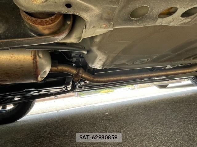 Suzuki ALTO 2016-10 7249765-11