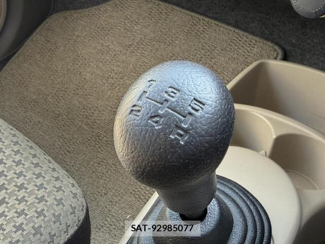 Suzuki ALTO 2011-05 7249763-5