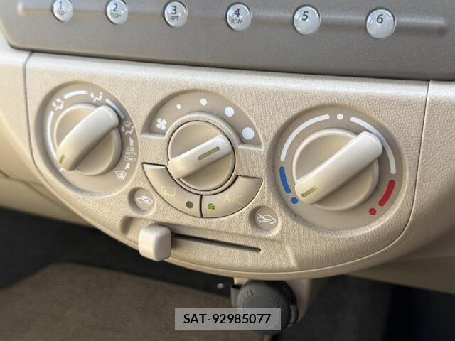 Suzuki ALTO 2011-05 7249763-7