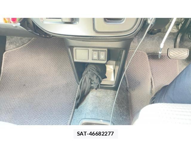 Suzuki ALTO 2017-05 7325530-11