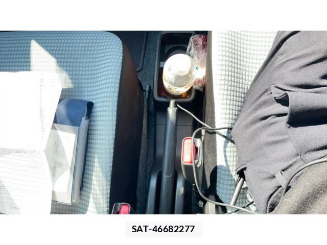 Suzuki ALTO 2017-05 7325530-13