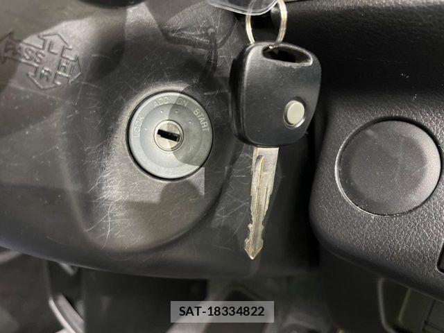 Suzuki ALTO 2019-03 7499423-6