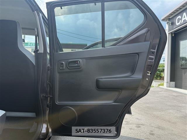 Suzuki ALTO 2015-07 7614837-12