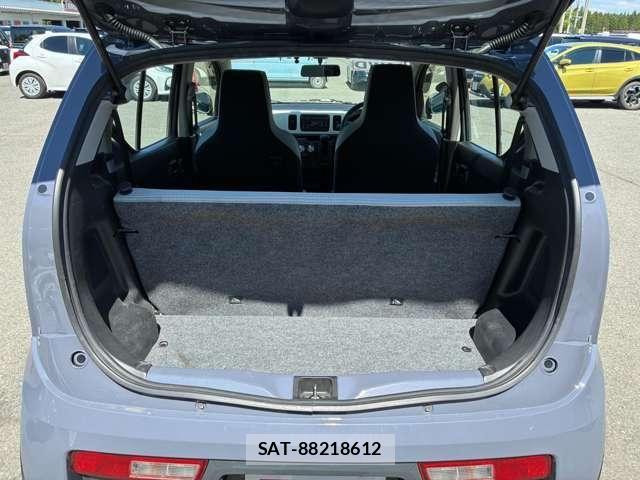 Suzuki ALTO 2018-01 7875194-18
