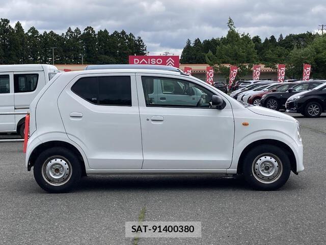 Suzuki ALTO 2019-05 7875195-23