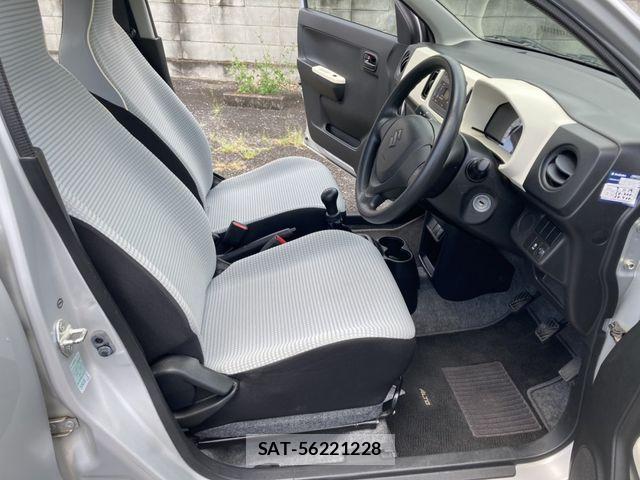 Suzuki ALTO 2018-05 8072755-14