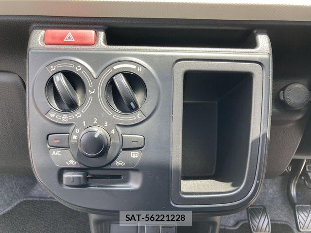 Suzuki ALTO 2018-05 8072755-21