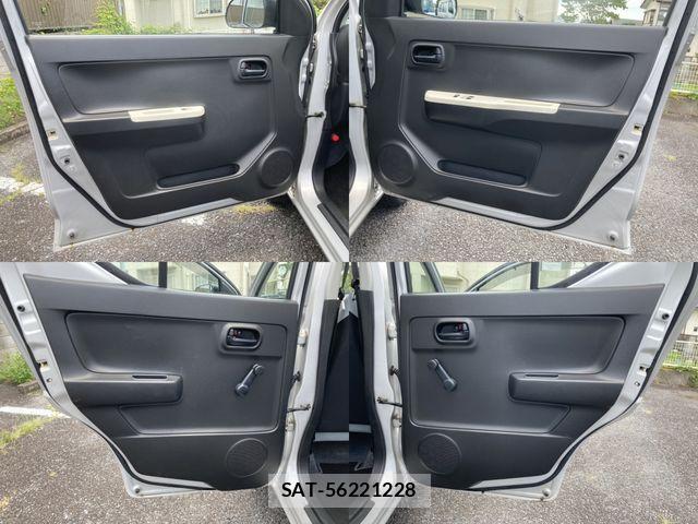 Suzuki ALTO 2018-05 8072755-25