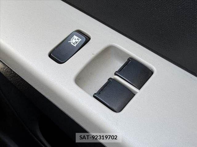 Suzuki ALTO 2021-03 8072754-23