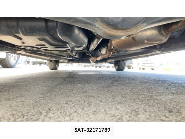 Suzuki ALTO 2017-10 8097903-4
