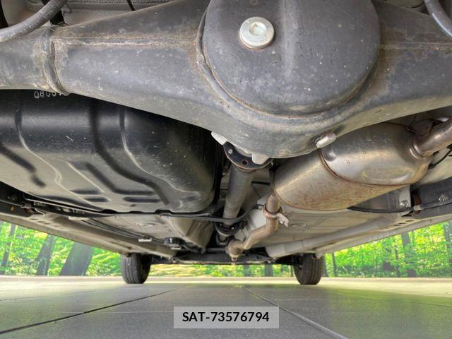 Suzuki ALTO 2017-06 8128809-18