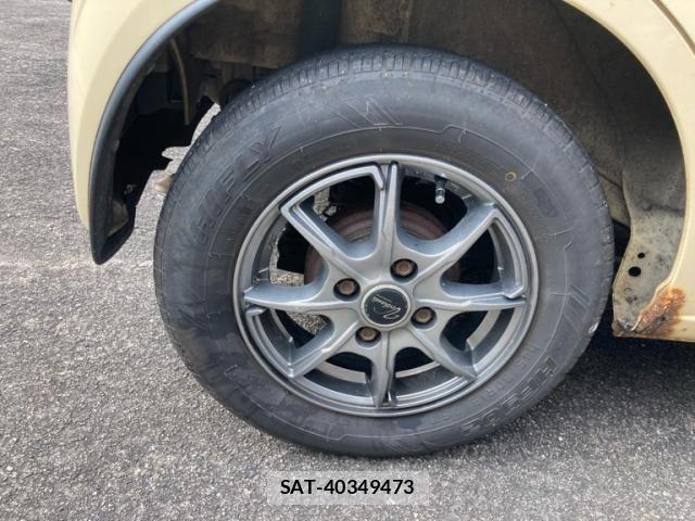 Suzuki ALTO 2016-01 8145432-10