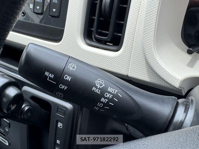 Suzuki ALTO 2017-06 8206208-12