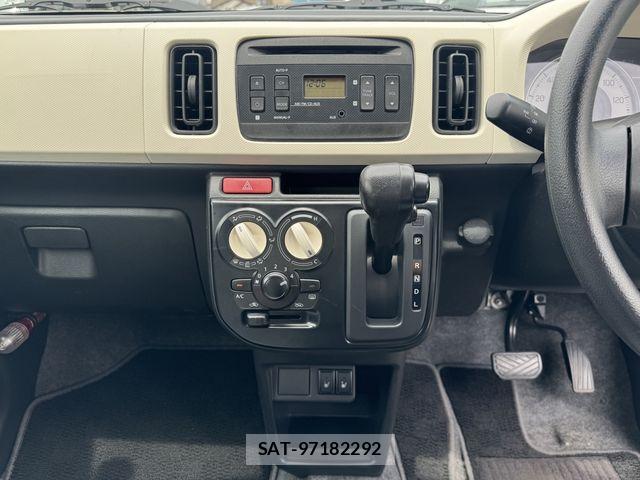 Suzuki ALTO 2017-06 8206208-14
