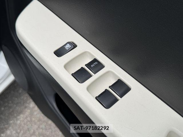 Suzuki ALTO 2017-06 8206208-19