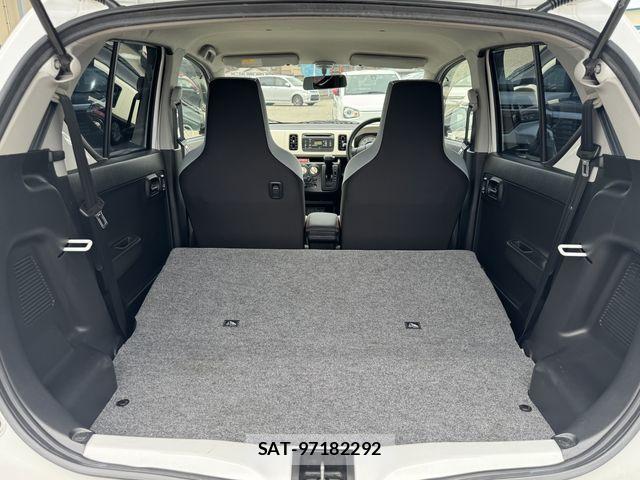 Suzuki ALTO 2017-06 8206208-23