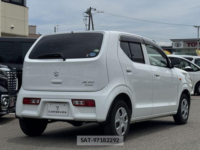Suzuki ALTO 2017-06 8206208-5