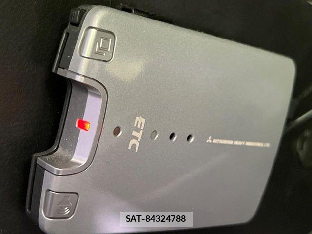 Suzuki ALTO 2021-09 8334735-4