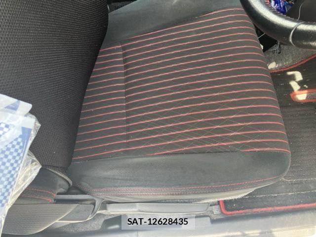 Suzuki ALTO 2015-08 8334738-12