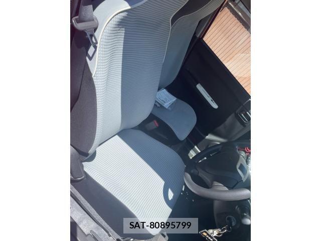 Suzuki ALTO 2018-03 8353866-8