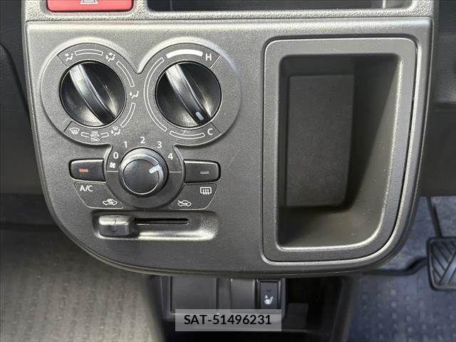 Suzuki ALTO 2019-07 8364626-23