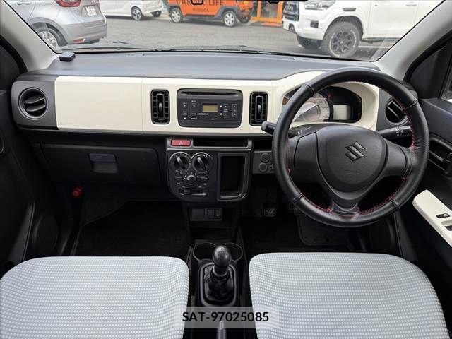 Suzuki ALTO 2015-03 8411143-1