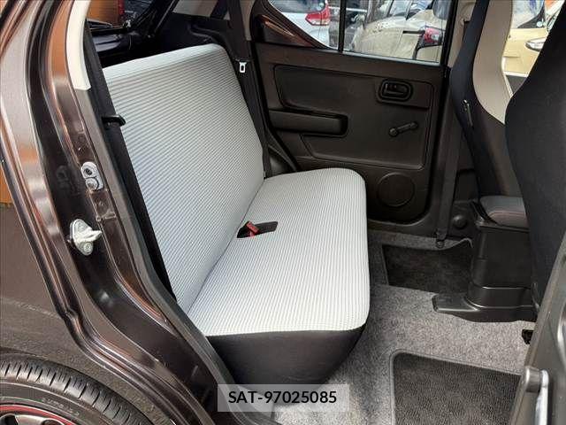 Suzuki ALTO 2015-03 8411143-20