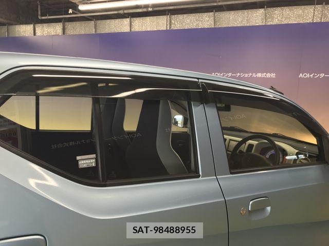 Suzuki ALTO 2018-02 8523437-25