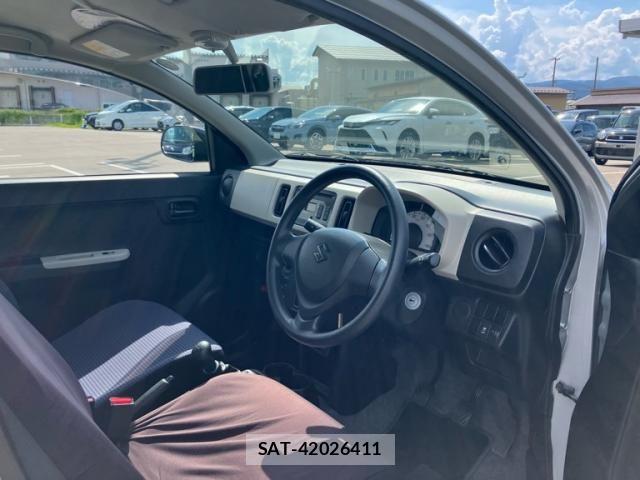 Suzuki ALTO 2019-06 8523436-12