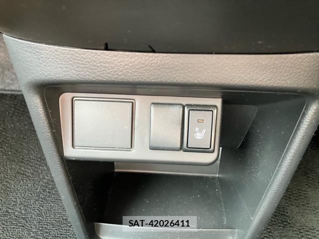 Suzuki ALTO 2019-06 8523436-16