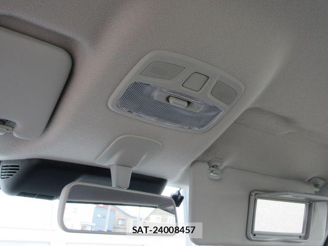 Suzuki ALTO 2022-04 8561084-14