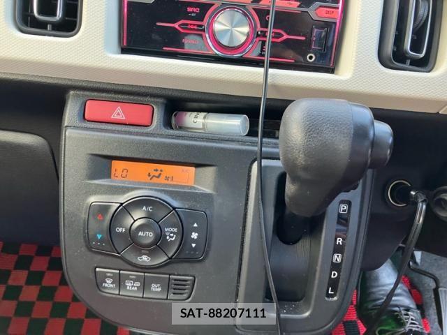 Suzuki ALTO 2015-09 8657925-23