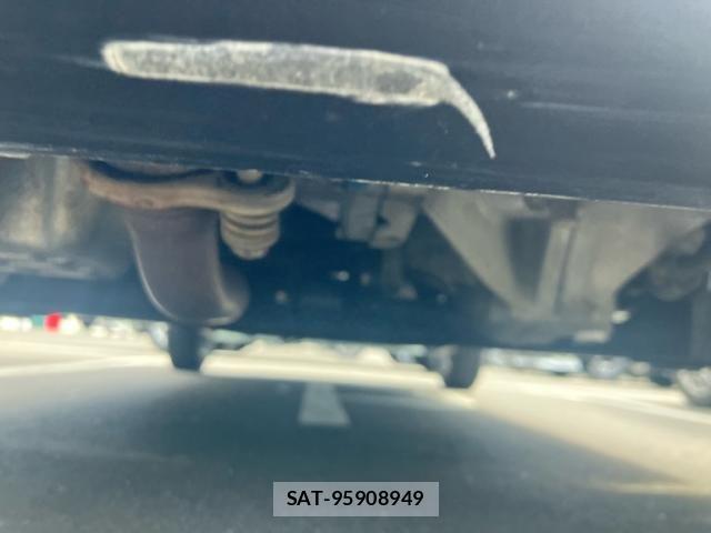 Suzuki ALTO 2015-04 8827731-3