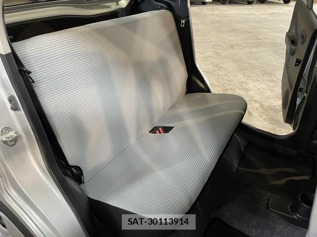 Suzuki ALTO 2015-06 8827730-10