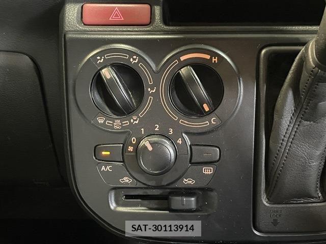 Suzuki ALTO 2015-06 8827730-29